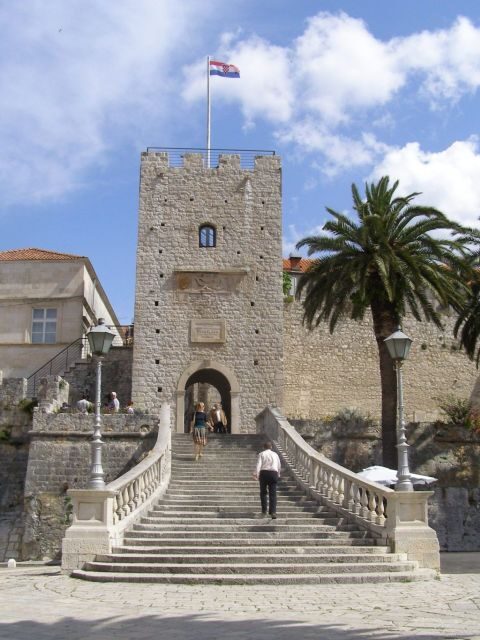 Peljesac Peninsula & Korcula Island Day-Trip from Dubrovnik - Potomje winery tasting: wine plus brandy and liquors