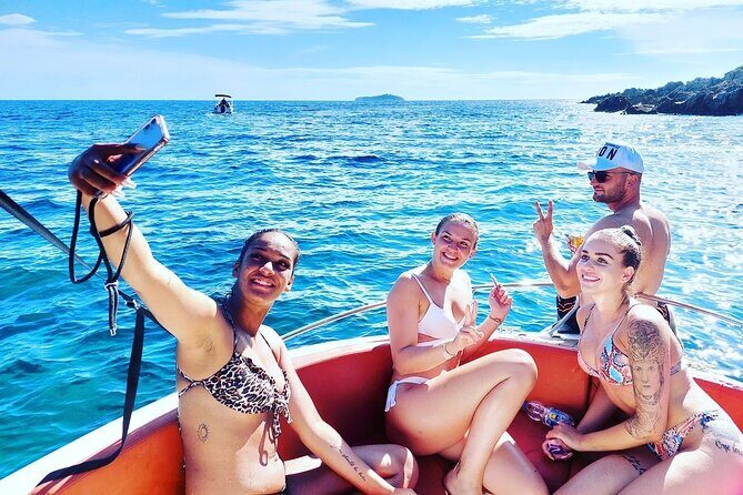 Private 4h Boat Tour Elaphite Islands with Barracuda 545 - Kolocep Island caves: Green, Blue, and the Three Caves