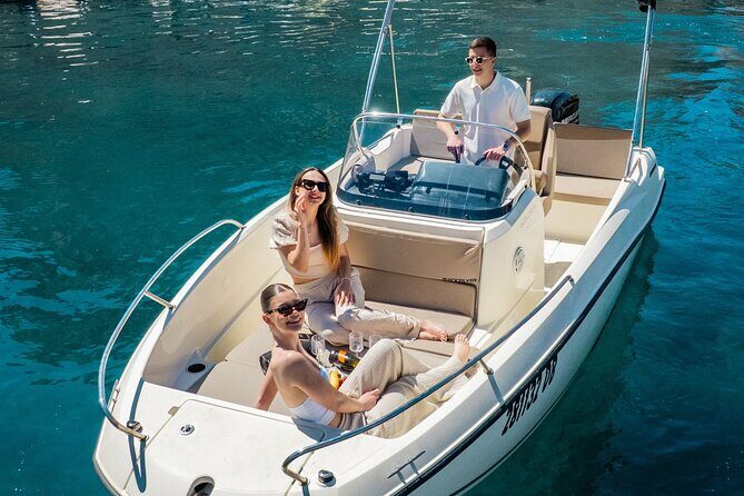 Private Boat Tour-Elafiti islands,Blue and green cave,Sandy Beach - Snorkeling gear, comfort, and how to get the most from a private day