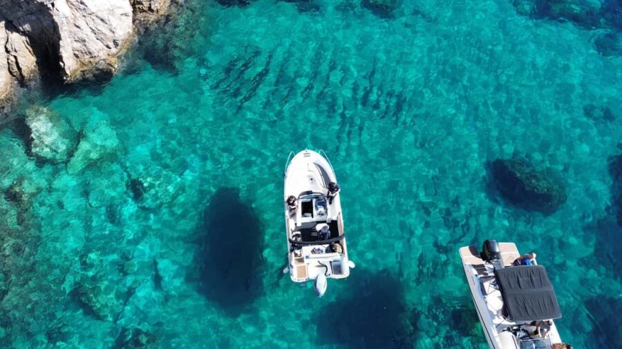 Private Boat Tour Tailor-Made 6h-All Inclusive - Drinks, Music, and the Floating-Relaxation Factor