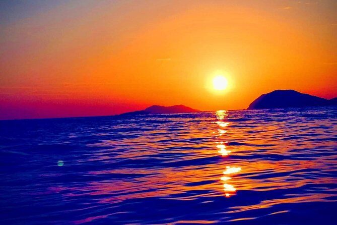 Private Half-Day Speedboat Guided Tour of Dubrovnik Islands - A second Blue Cave moment: three caves off Koločep’s cliffs