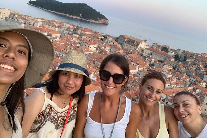 Private History Old Town and City Wall Tour in Dubrovnik - Meeting at Amerling Fountain, ending at Stradun
