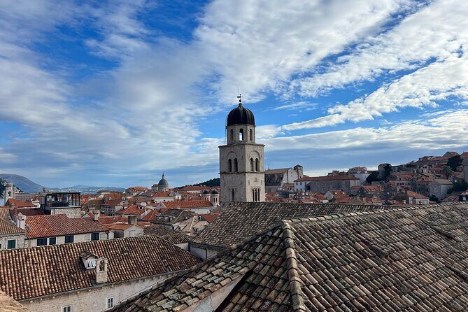 Private History Old Town and City Wall Tour in Dubrovnik - City Walls stop: a sea-and-rooftop viewpoint with context