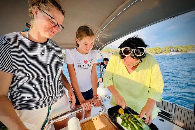 Private Inter-Island Tour from Dubrovnik to Elaphiti Islands - Timing and Pace: How to Plan Your Day Around an 8-Hour Sea Outing