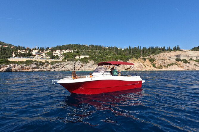 Private luxury speedboat tour-Islands, caves, beaches, snorkeling - Key things I’d mark on your map before you book