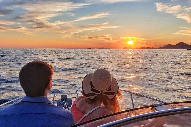 Private romantic Sunset tour - Drinks, Towels, and the Small Comforts That Matter