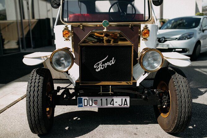 Private Sightseeing Tour in Dubrovnik with a Classic Old Car - King’s Road for Game of Thrones fans, without the crowds