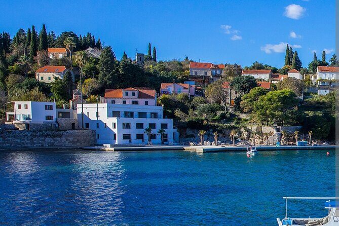 Private Speedboat Tour | Caves Beaches Islands and more - Meeting at Lapadska obala and how the day typically runs