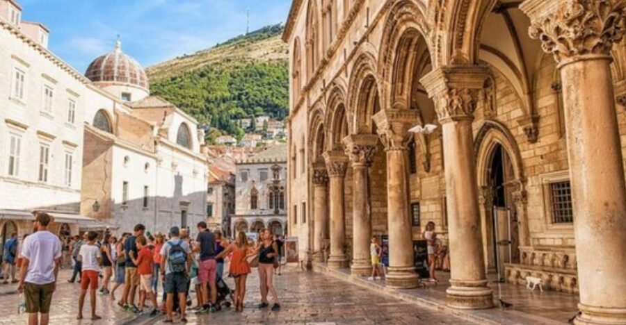 Private Tour: Dubrovnik Highlights Walking Tour - Stradun, the main street: your mental map begins here