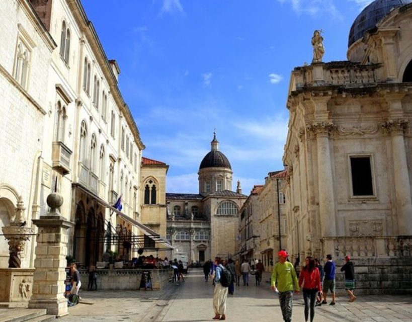Private Tour: Dubrovnik Highlights Walking Tour - St. Saviour’s Church and the Franciscan monastery stop