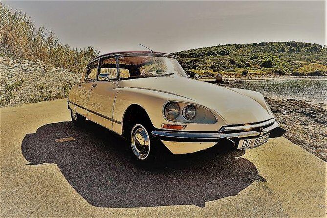 Private Tour of Dubrovnik with Legendary Classic Car Old-Timer - Classic car comfort: what to expect inside the old-timer