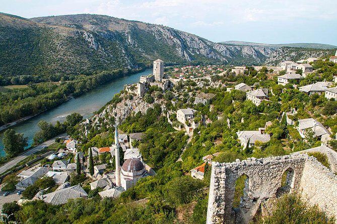 PRIVATE TOUR to Mostar, Stolac, Pocitelj & Blagaj by CRUISER TAXI - Is the private setup worth paying for?