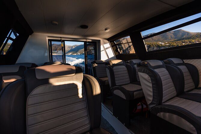 Private tours to Elaphite Islands by UFO BOAT - The crew and service vibe: small details that change the day