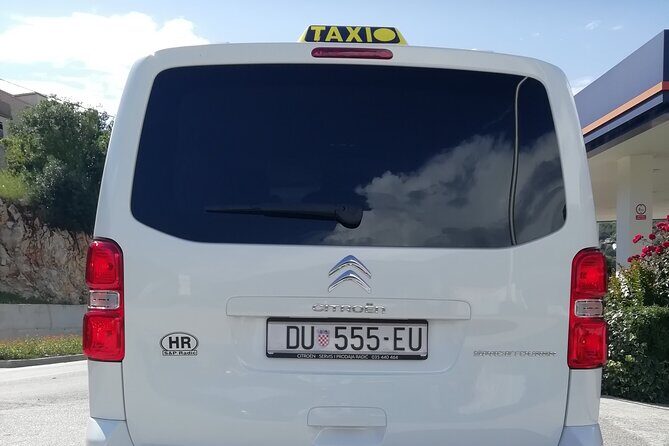 Private Transfer by 8 seats van from and to Dubrovnik Airport - Private 8-seat van: less hassle than Dubrovnik public transport