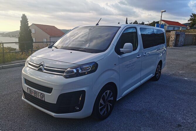 Private Transfer by 8 seats van from and to Dubrovnik Airport - Dubrovnik airport to your accommodation: direct, not complicated