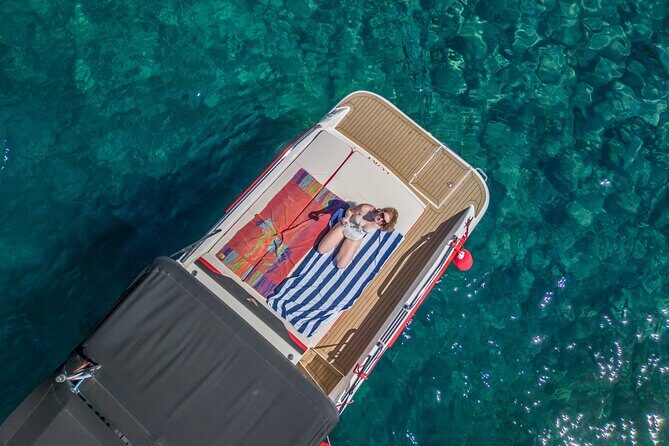 Rent a small boat without skipper - explore the islands and find hidden caves - Who this suits best (and who should think twice)