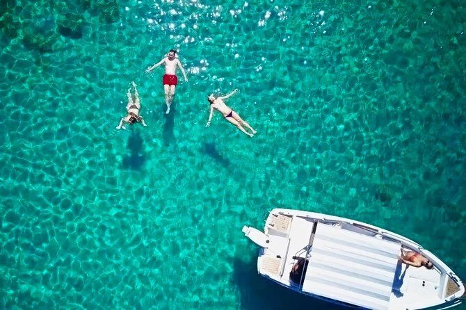 Sail, see, stop, photograph (4 hours) - Guided Feel, Local-Spot Energy: The Human Side