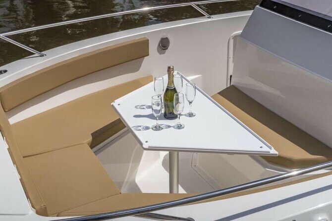 Speed Boat Private Tour From Cavtat/Dubrovnik - Šipan and BOWA at Vrbova: Island Ambience Plus a Pricy Meal Option