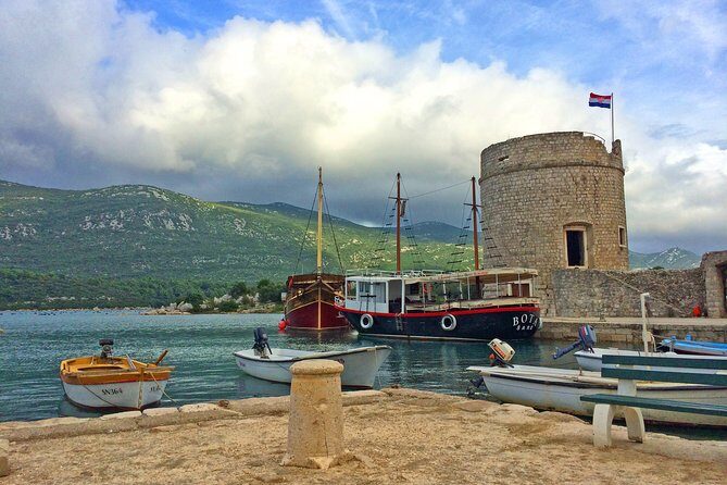 Ston Oysters & Wine Tasting Tour from Dubrovnik - Why Mali Ston and Ston work better than staying in Dubrovnik