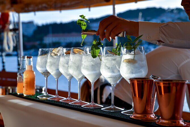 Sunset Cruise | Cocktail Experience on Board around Dubrovnik - Practical tips for your smooth 6:00 PM boarding