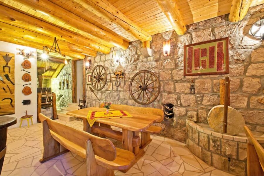 Taste & Tradition of Dubrovnik Countryside - Winery Brajković: Wine Liqueur, White and Red, and the Vineyard Walk