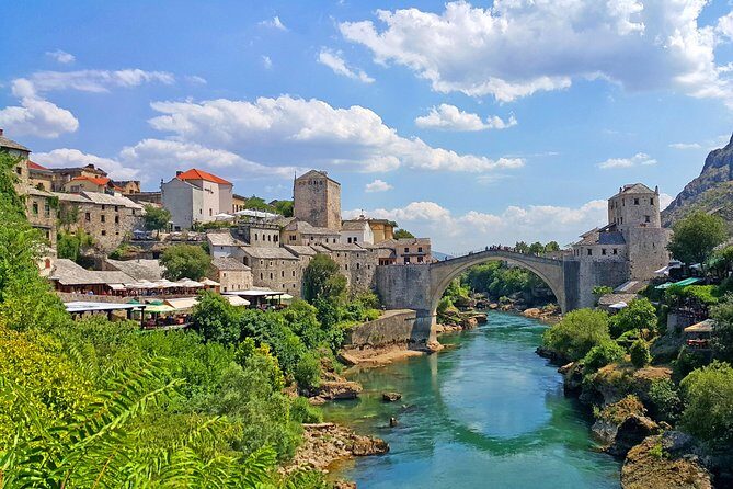 TOP OFFER: Dubrovnik to Split via Ston, Počitelj, Mostar, Kravica - Mostar and Stari Most: bridge views plus time to wander bazaars