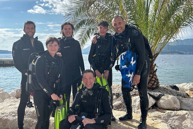 Try Scuba Diving Discovery in Dubrovnik - The classroom part: signals, pressure, and staying calm