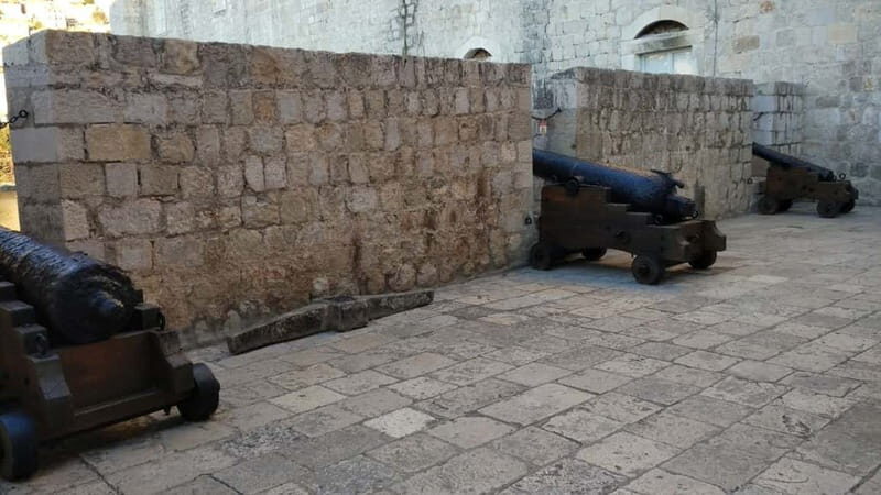 Walls of Dubrovnik: Small-Group 2-Hour Tour With a Local - Key points before you go